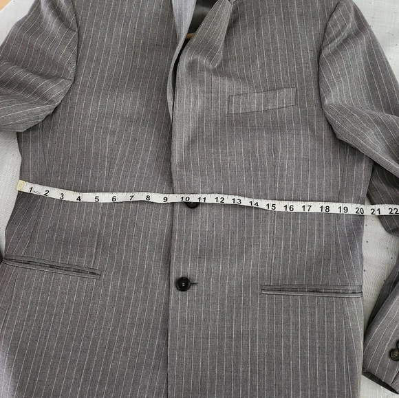 Burberry Blazer - Picture 15 of 16